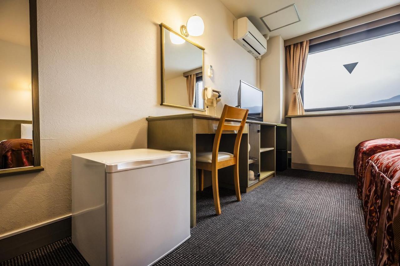 Minami Alps Asahi Century Hotel מראה חיצוני תמונה
