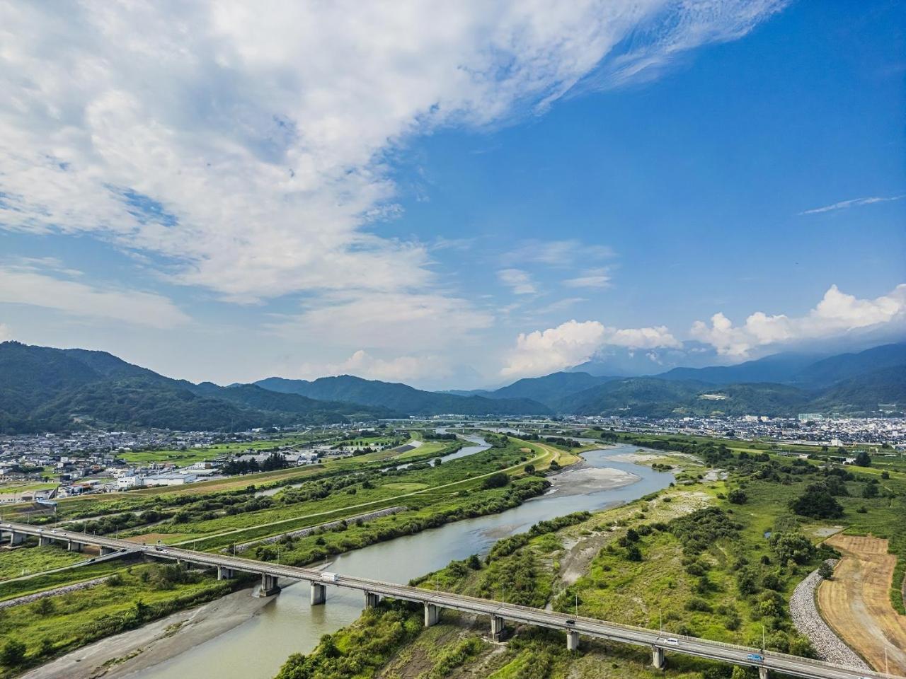 Minami Alps Asahi Century Hotel מראה חיצוני תמונה